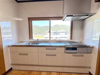 キッチンリフォーム 子どもの帰省に合わせて新設した2階キッチン